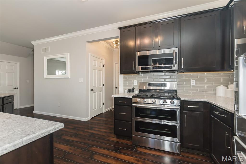 2736 Grover Crossing Drive