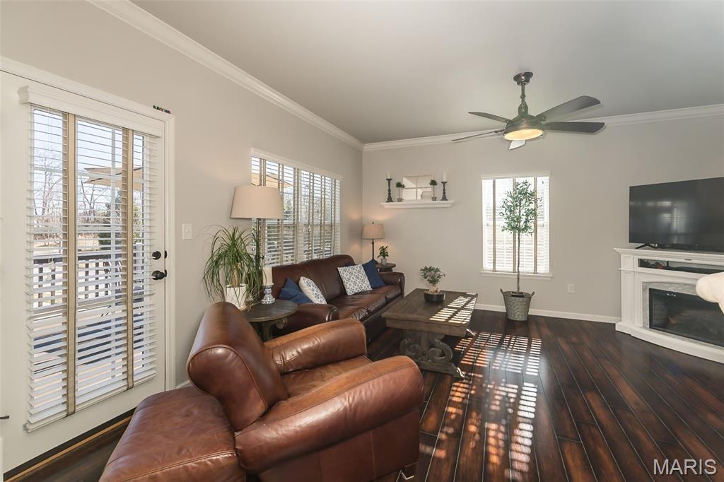 2736 Grover Crossing Drive