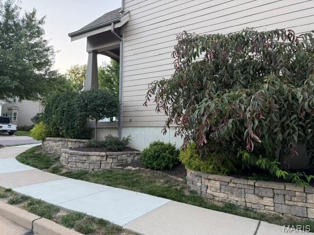 2736 Grover Crossing Drive