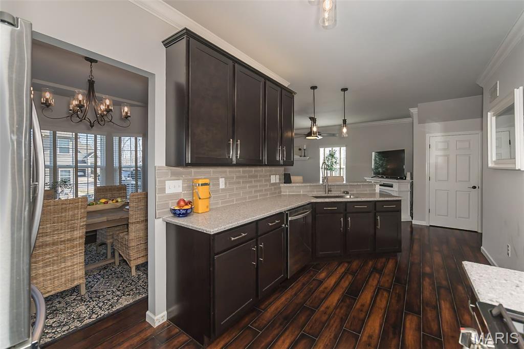 2736 Grover Crossing Drive