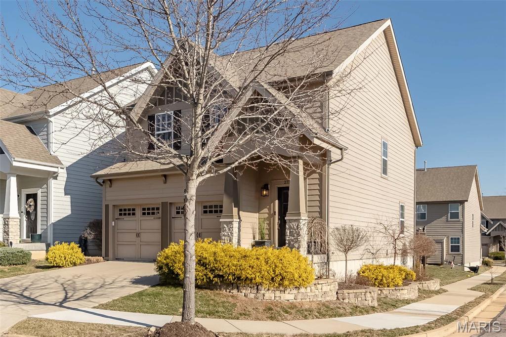 2736 Grover Crossing Drive