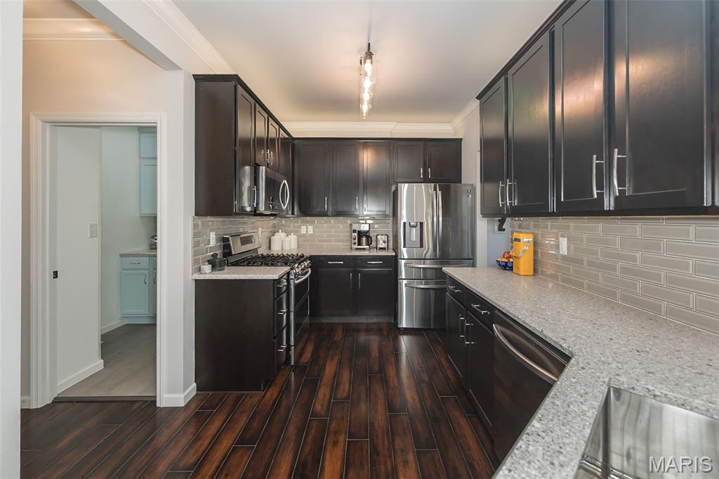 2736 Grover Crossing Drive