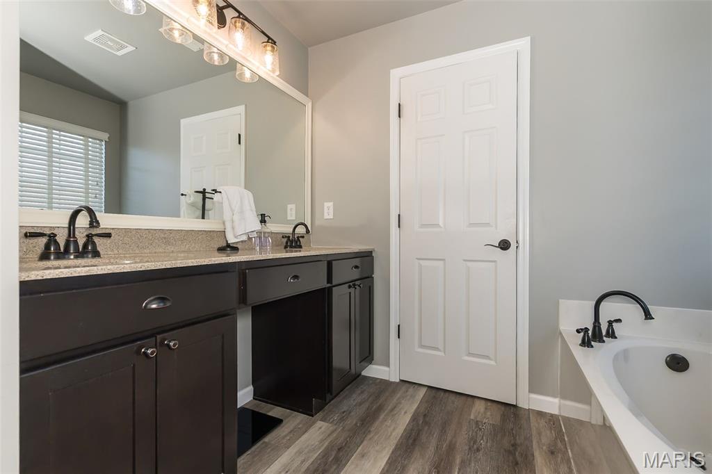 2736 Grover Crossing Drive