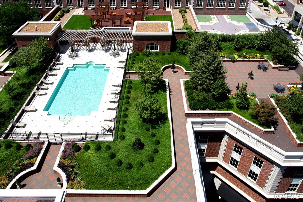 150 Carondelet Plaza Unit: 1701