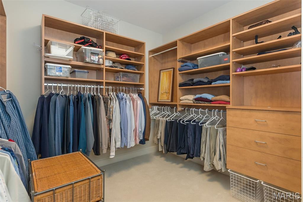 150 Carondelet Plaza Unit: 1701