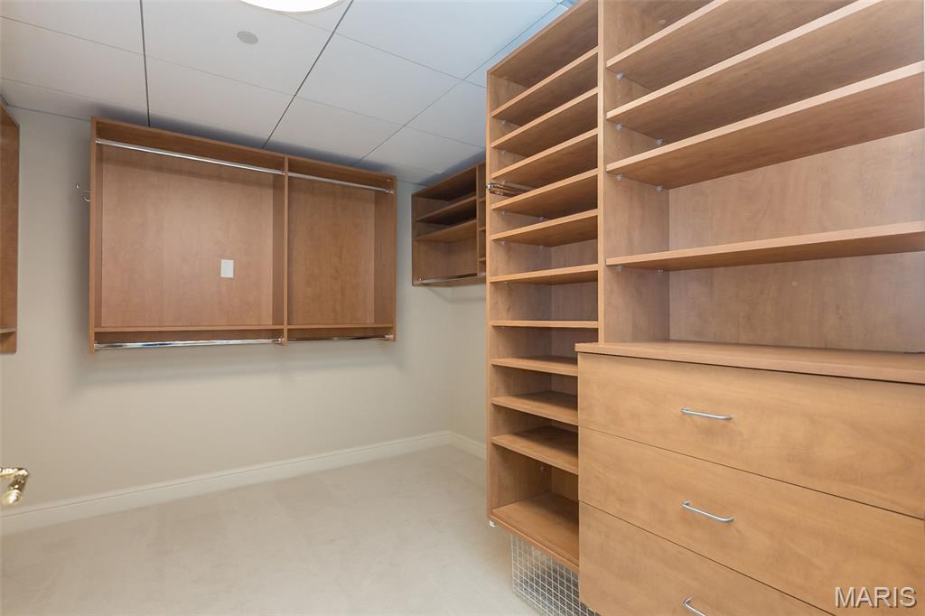 150 Carondelet Plaza Unit: 1701