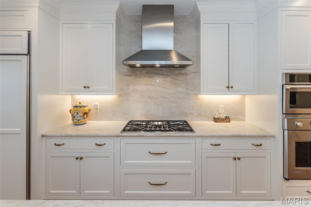 150 Carondelet Plaza Unit: 1701