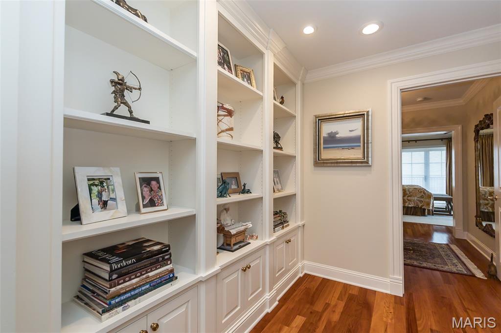 150 Carondelet Plaza Unit: 1701