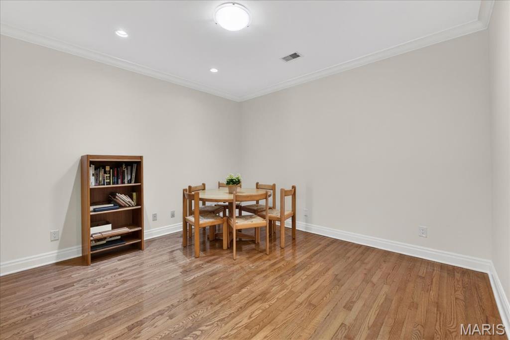 315 N Meramec Avenue Unit: 30
