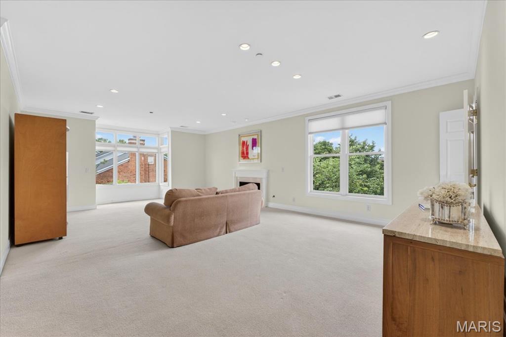 315 N Meramec Avenue Unit: 30