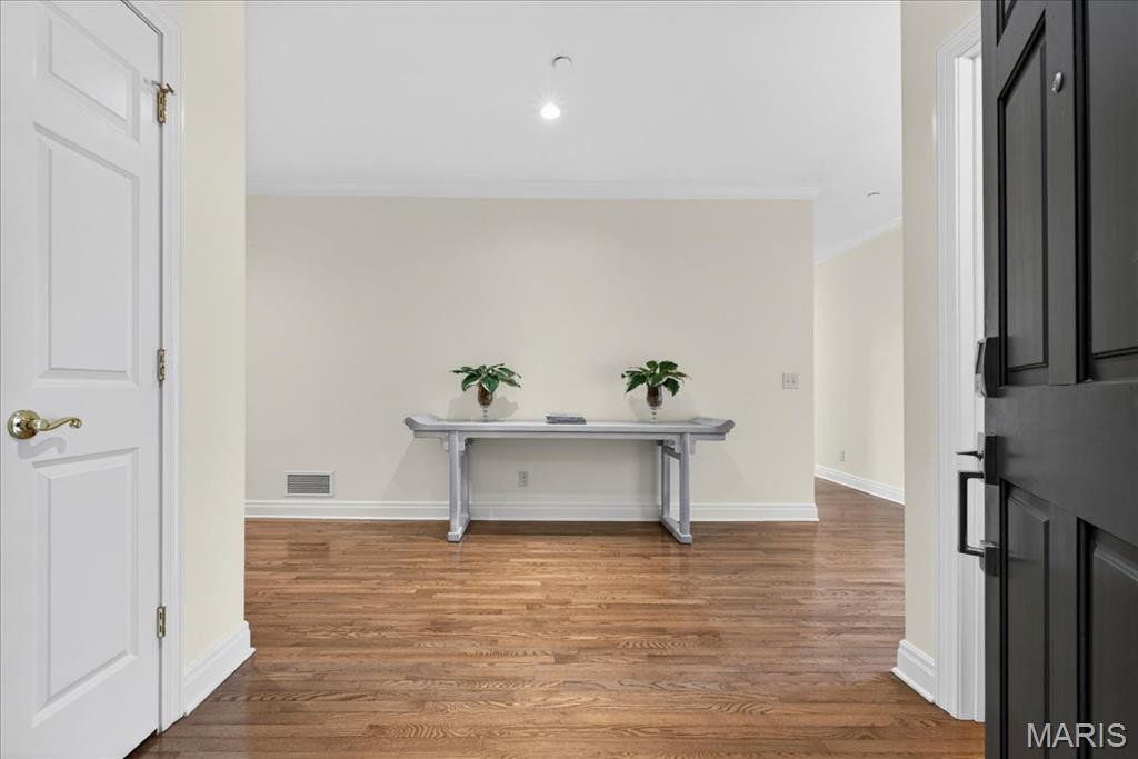 315 N Meramec Avenue Unit: 30