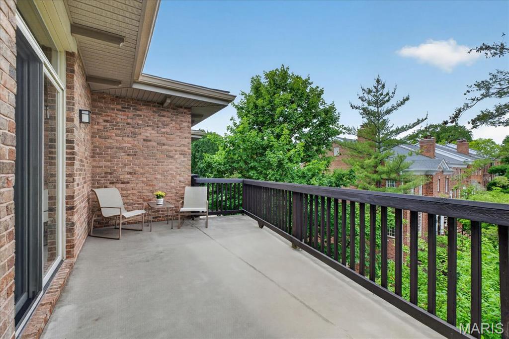 315 N Meramec Avenue Unit: 30