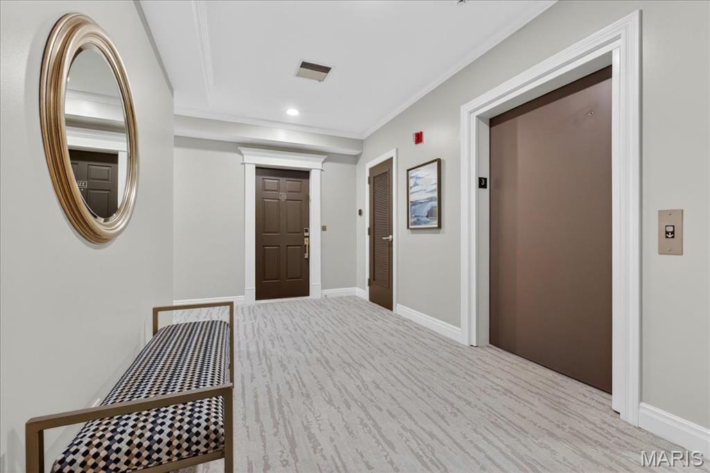 315 N Meramec Avenue Unit: 30