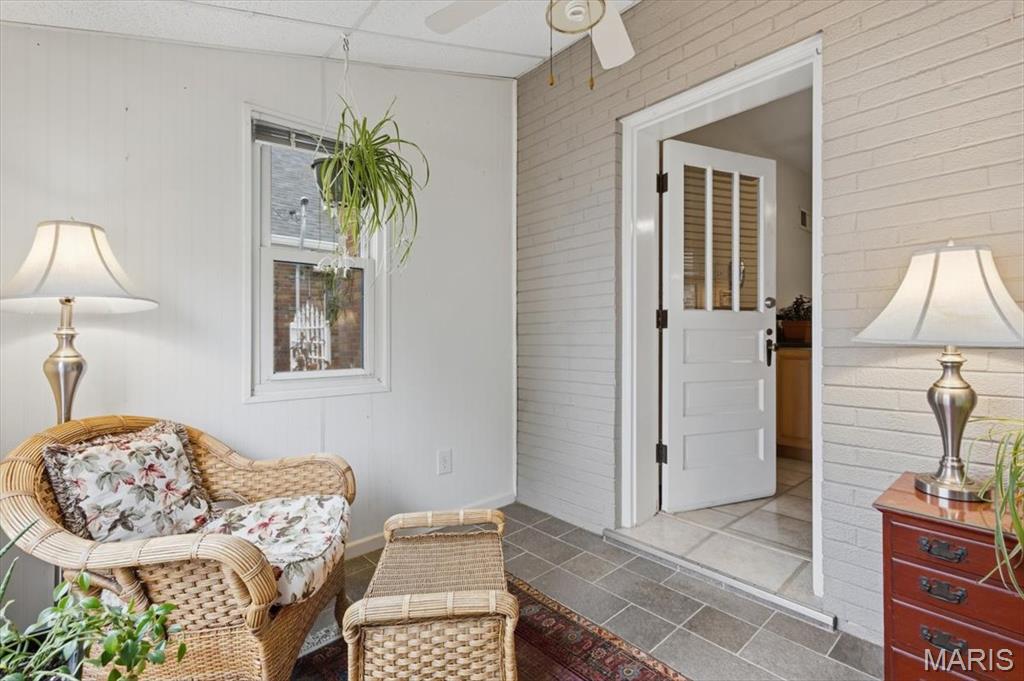 6542 Lindenwood Place