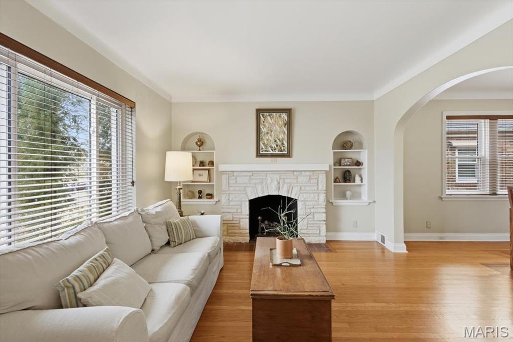 6542 Lindenwood Place