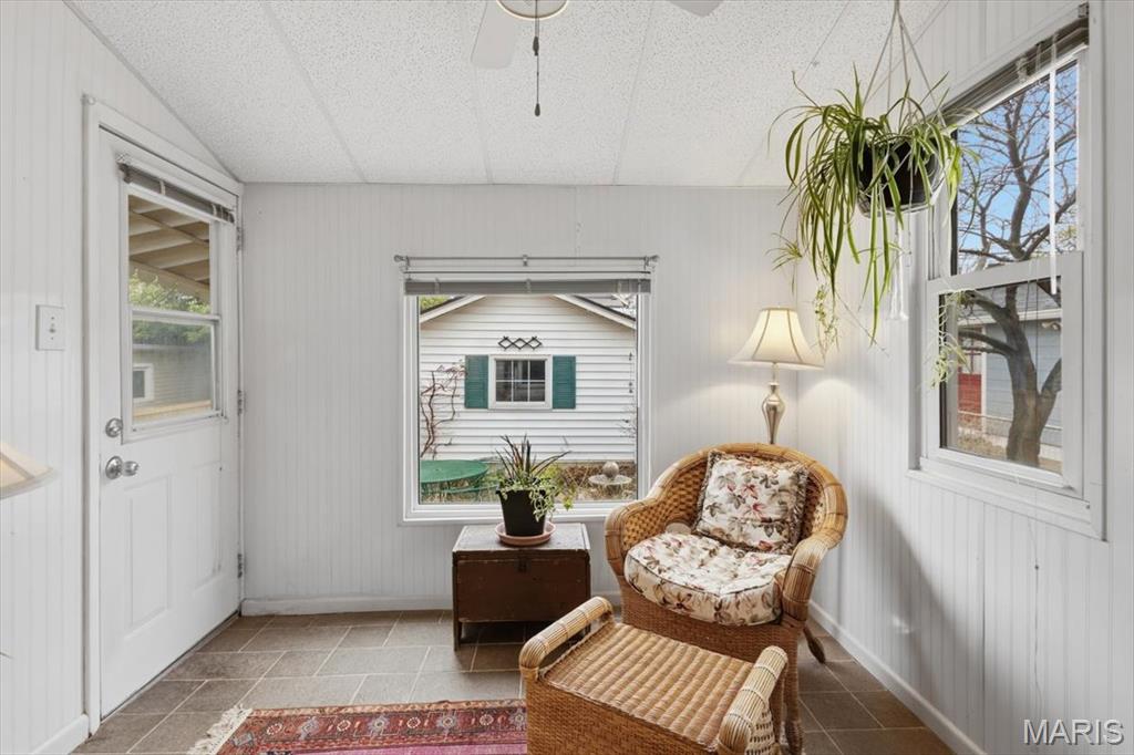 6542 Lindenwood Place