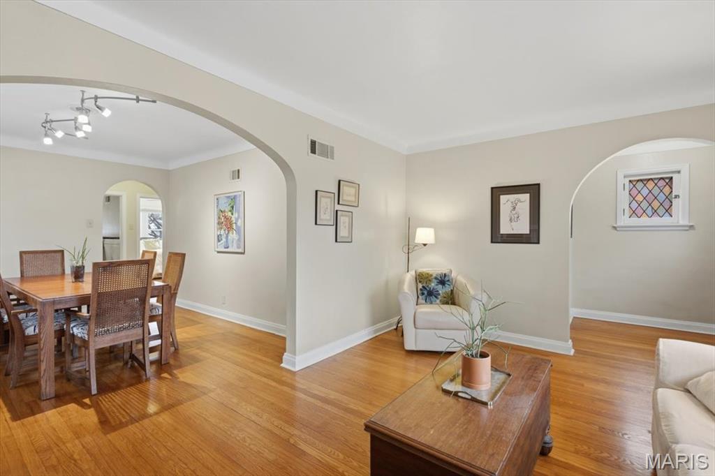 6542 Lindenwood Place