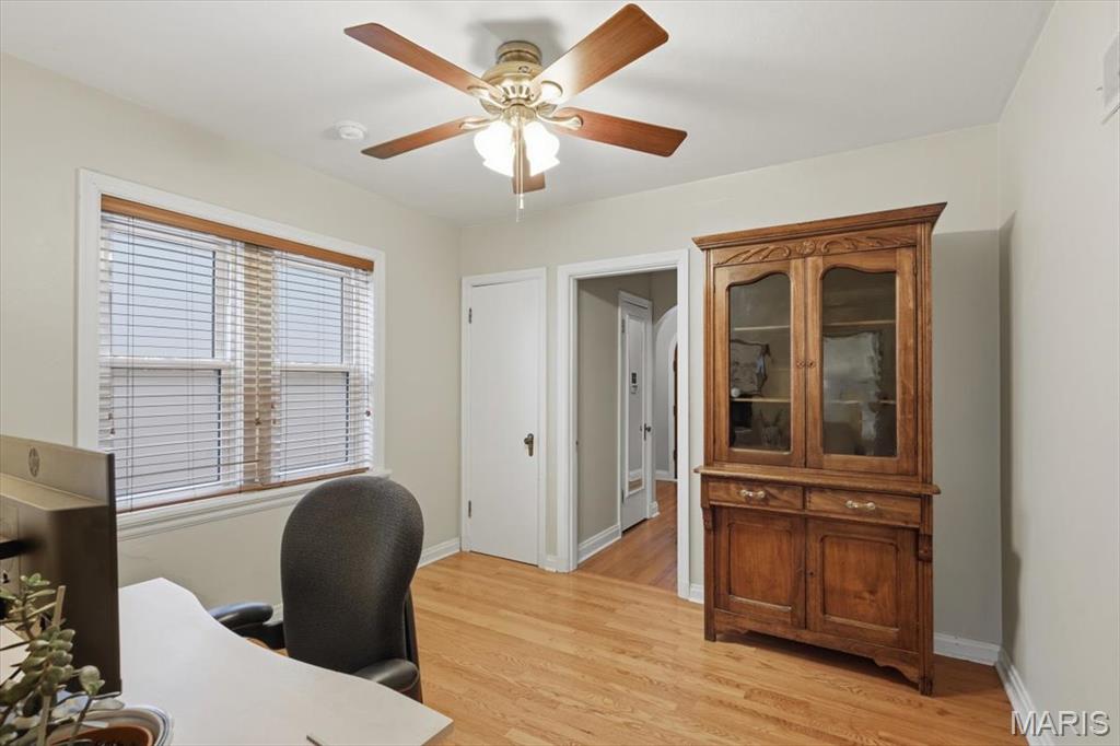 6542 Lindenwood Place