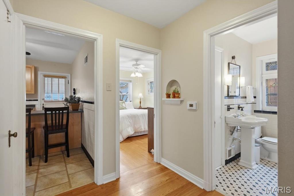 6542 Lindenwood Place