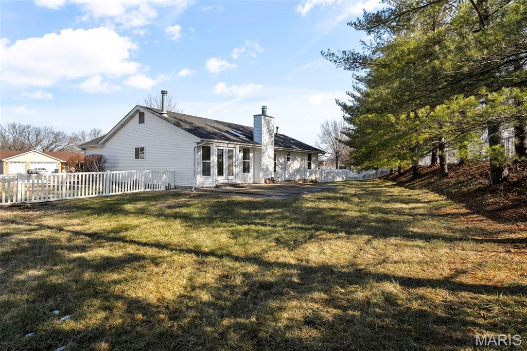 20 White Chapel Court