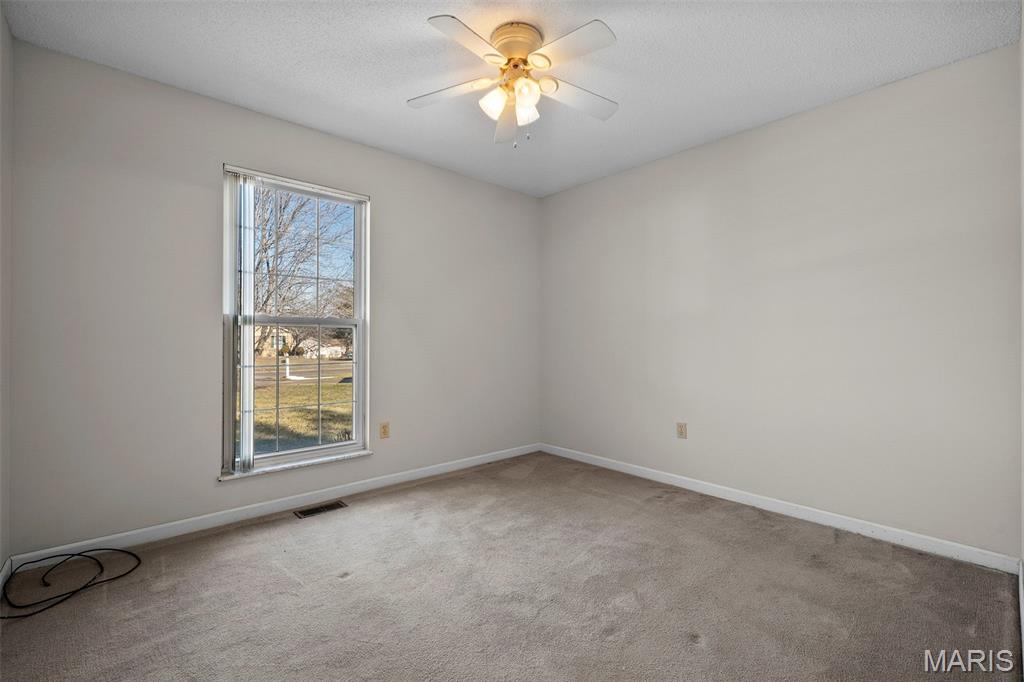 20 White Chapel Court