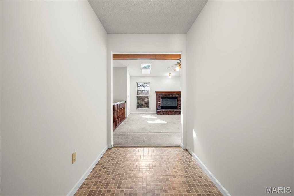 20 White Chapel Court