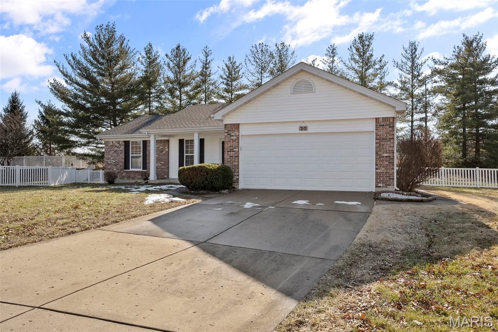 20 White Chapel Court