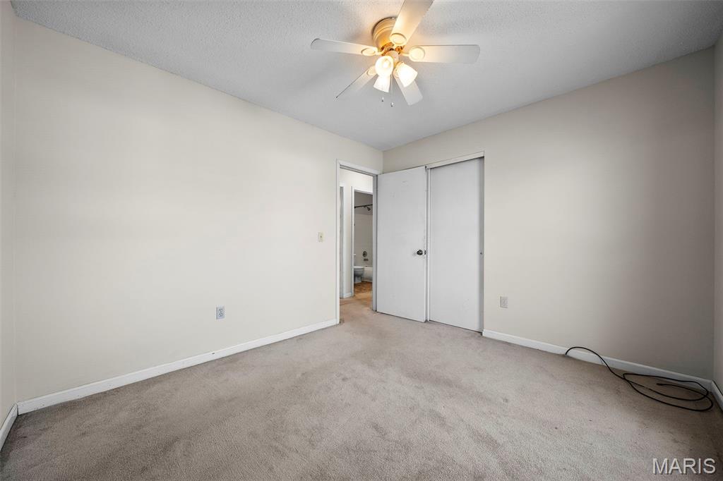 20 White Chapel Court