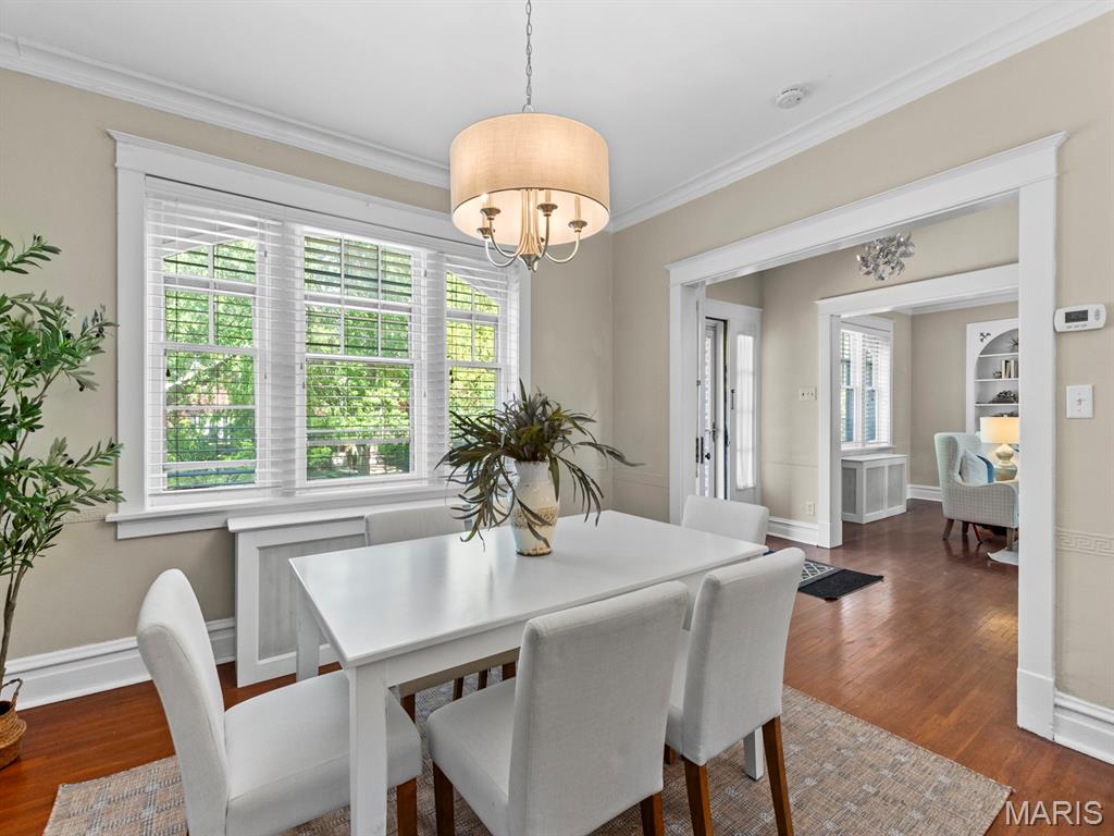 7522 Teasdale Avenue