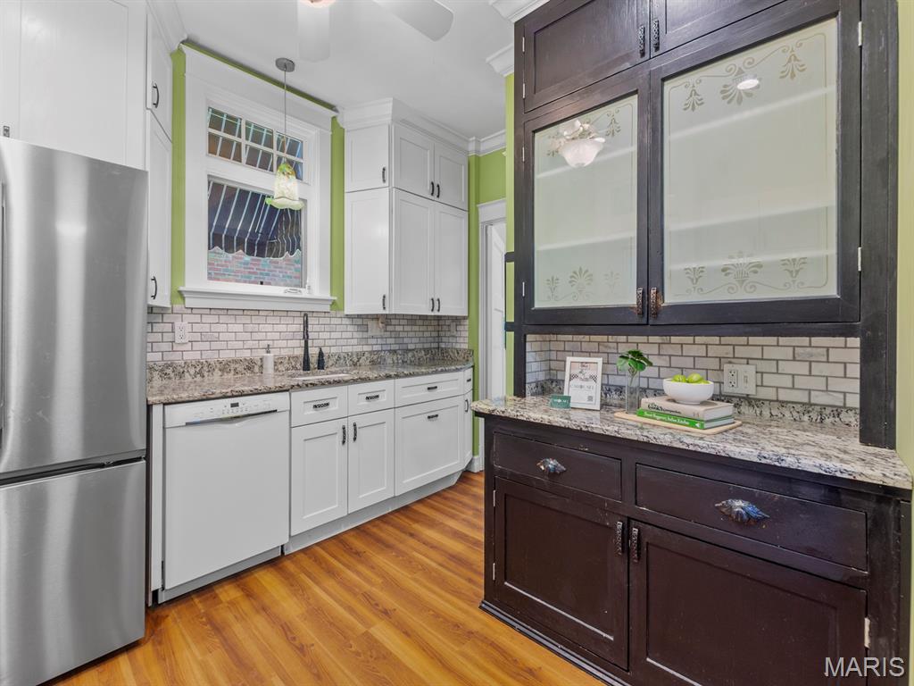 7522 Teasdale Avenue