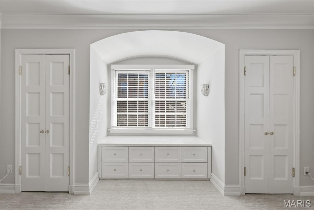 28 Lake Forest Drive