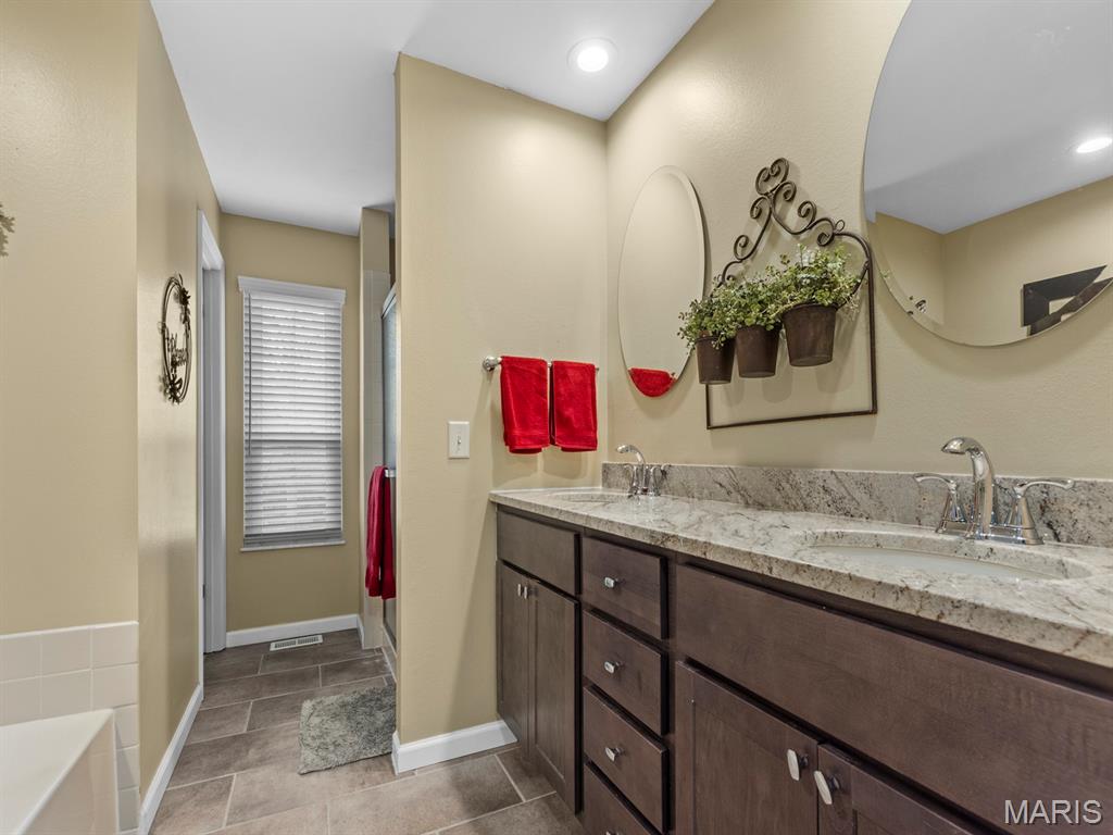 2000 Trailcrest Lane Unit: 2