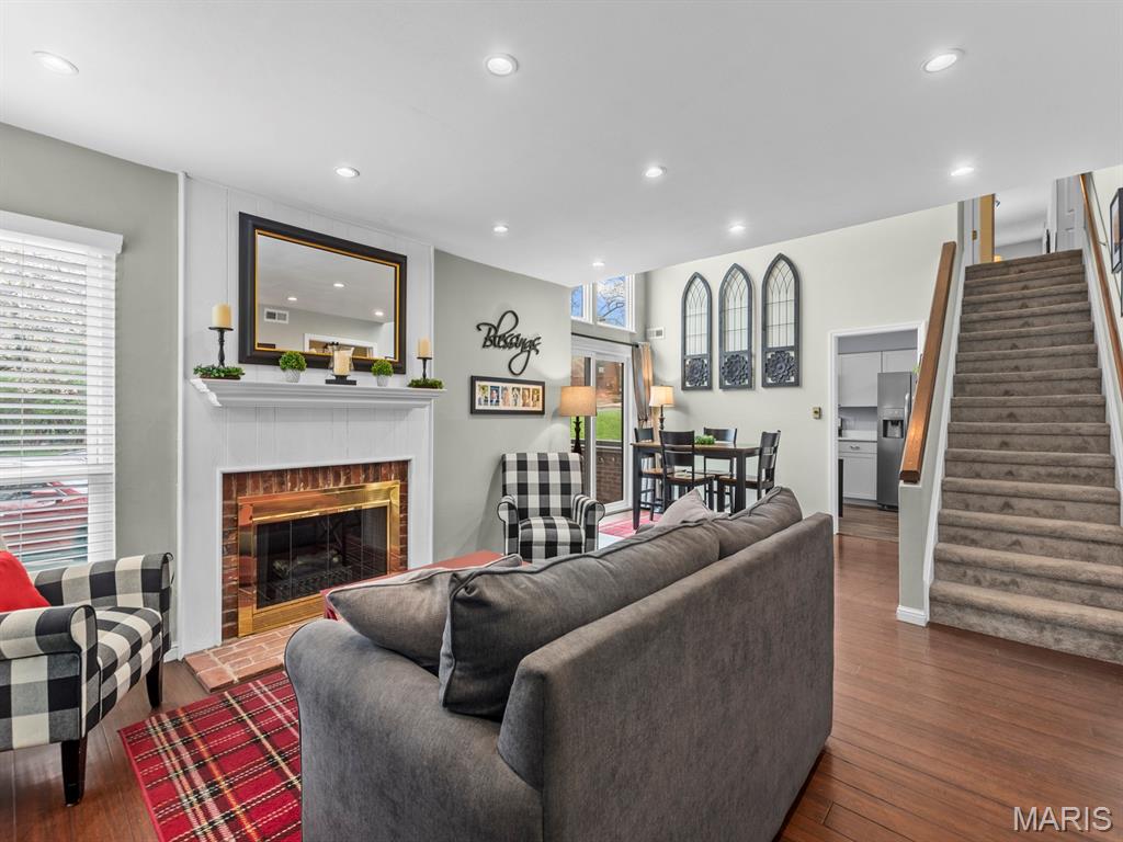 2000 Trailcrest Lane Unit: 2