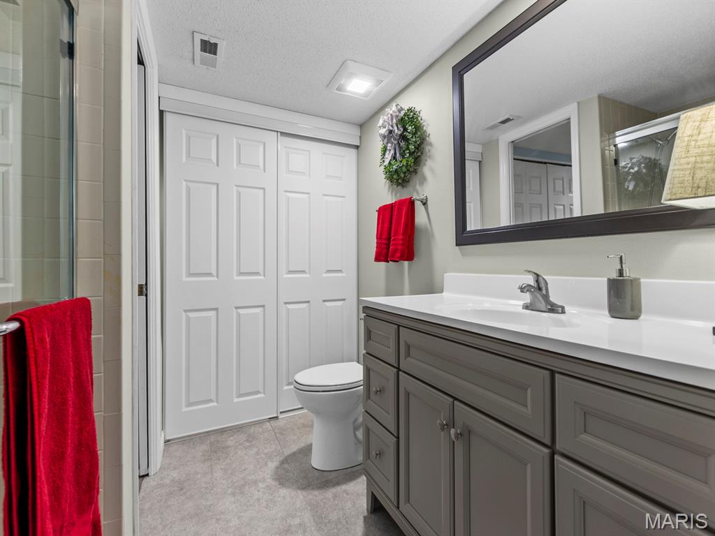 2000 Trailcrest Lane Unit: 2