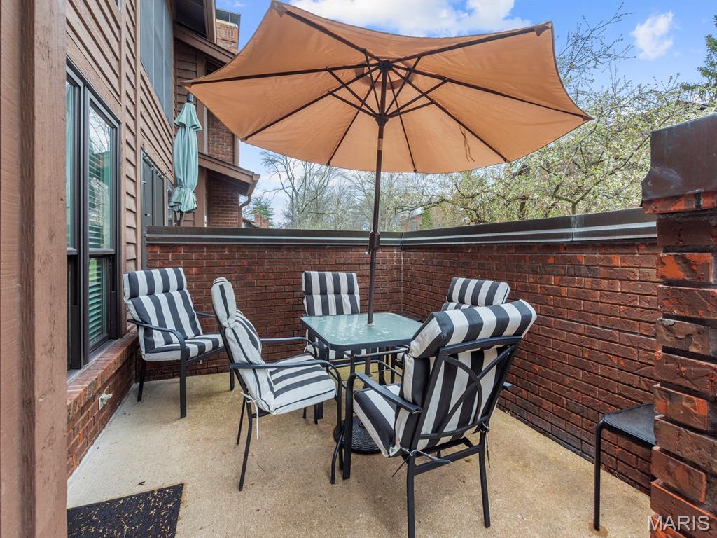 2000 Trailcrest Lane Unit: 2