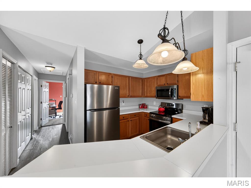 1327 Holgate Drive Unit: C