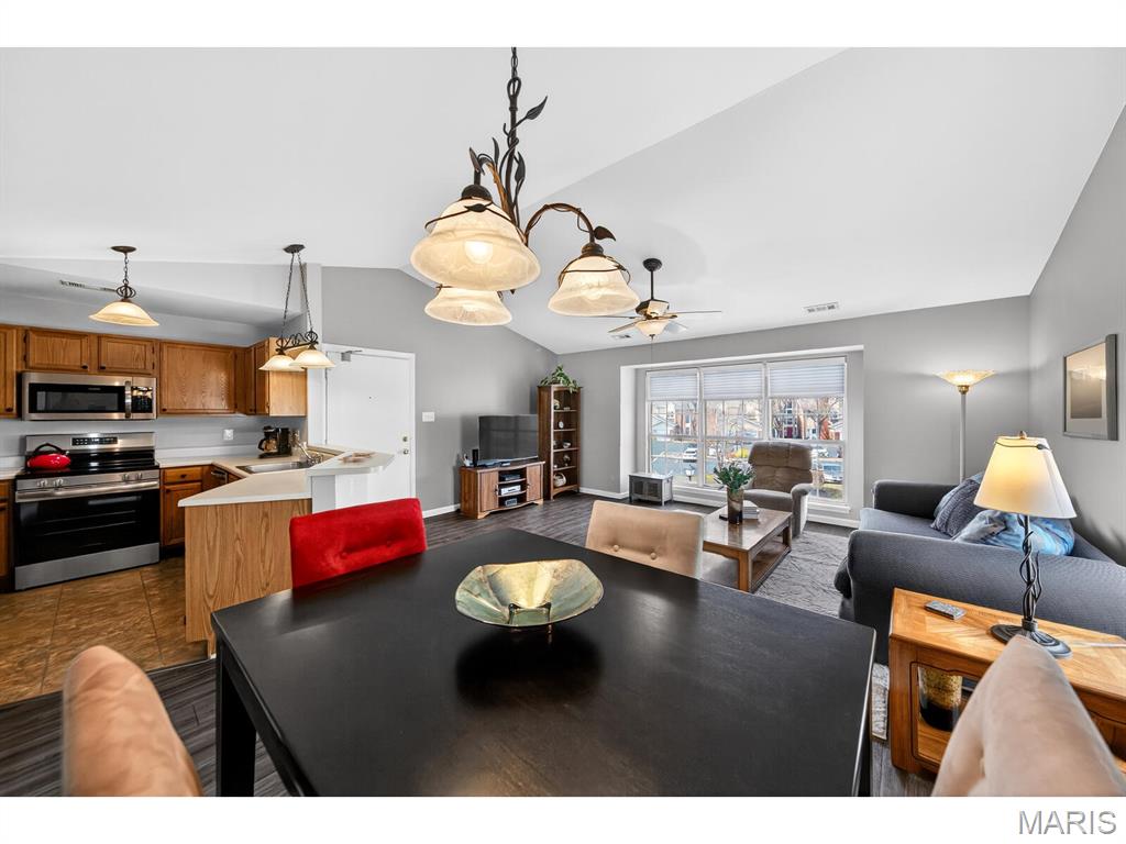 1327 Holgate Drive Unit: C