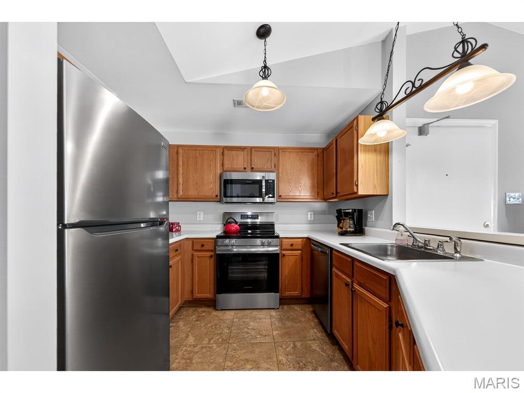 1327 Holgate Drive Unit: C