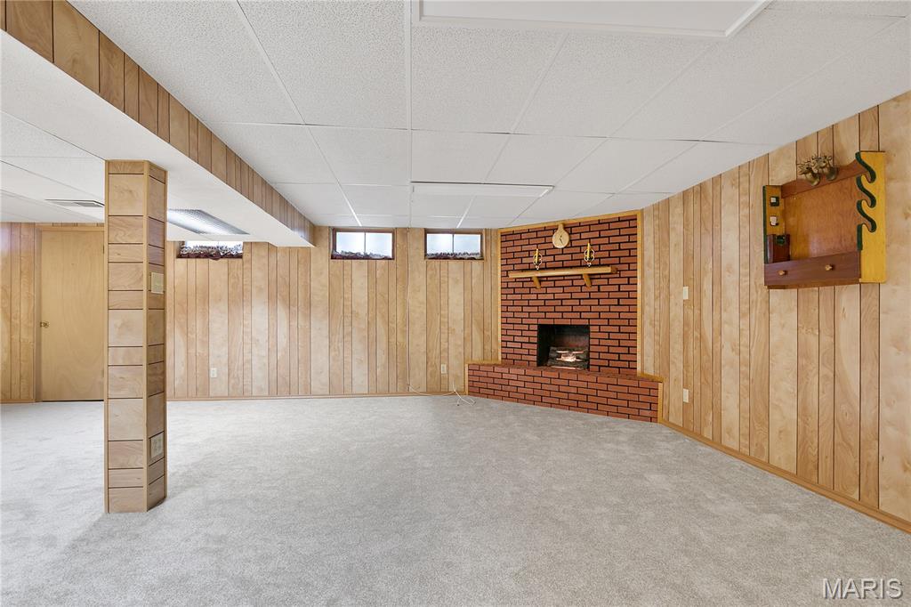 15575 Clover Ridge Drive