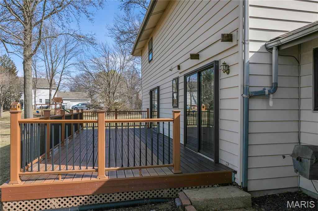 15575 Clover Ridge Drive