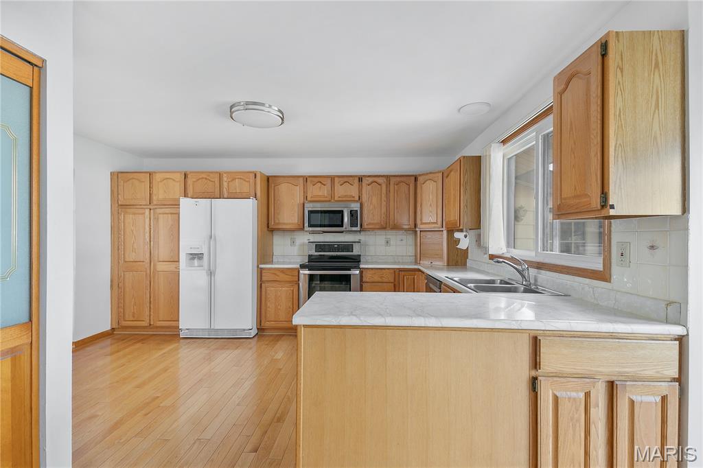 15575 Clover Ridge Drive