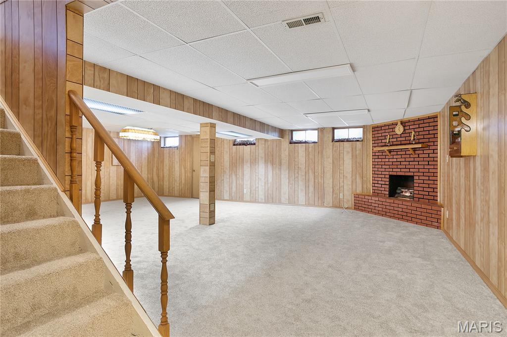 15575 Clover Ridge Drive