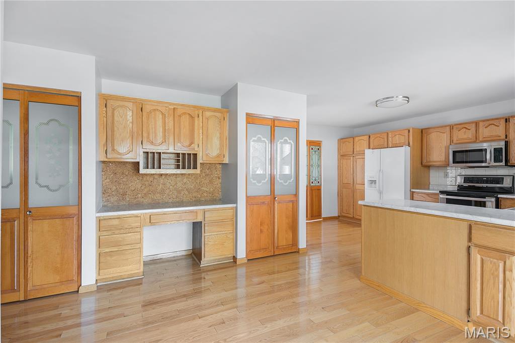 15575 Clover Ridge Drive