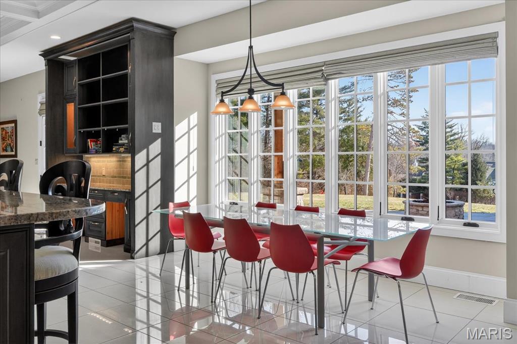 9998 Litzsinger Road