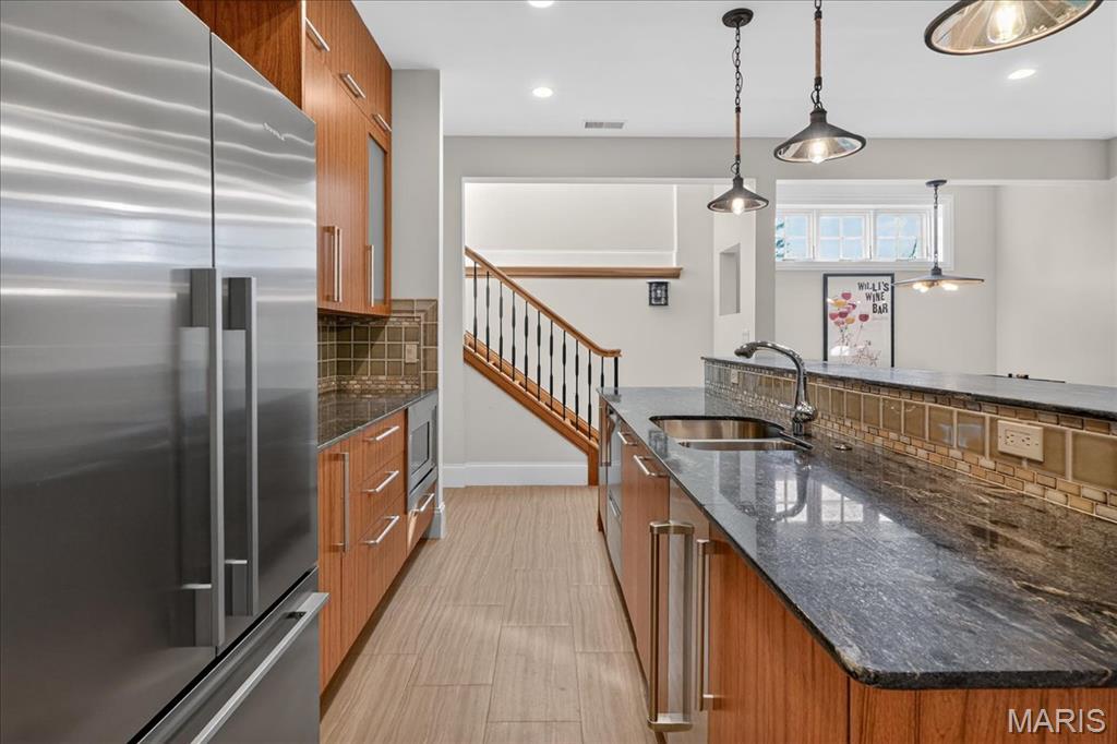 9998 Litzsinger Road