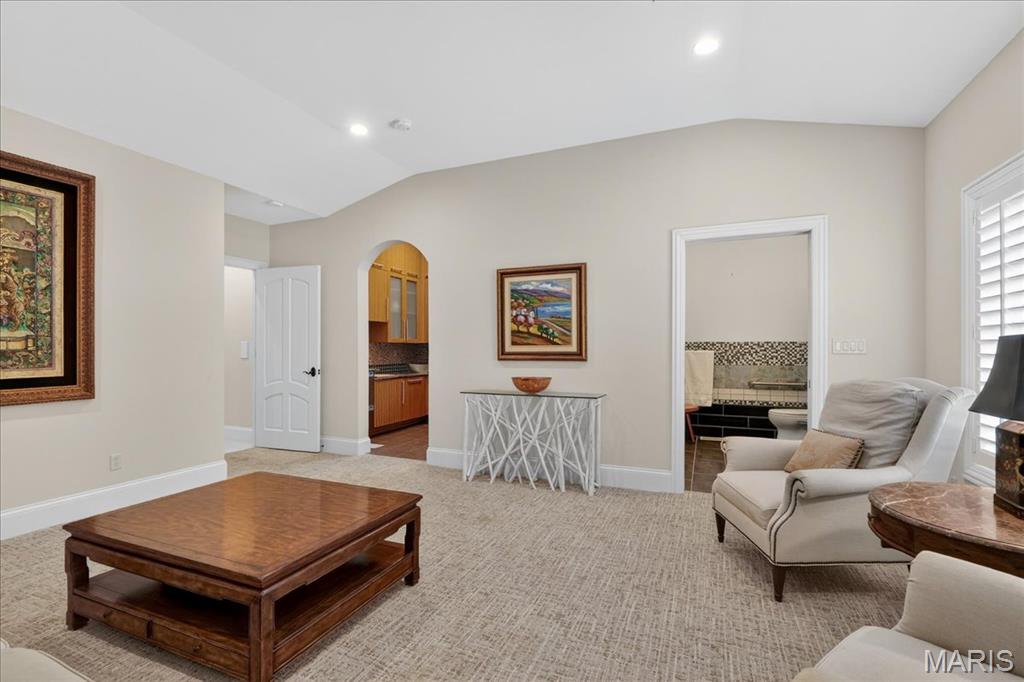 9998 Litzsinger Road