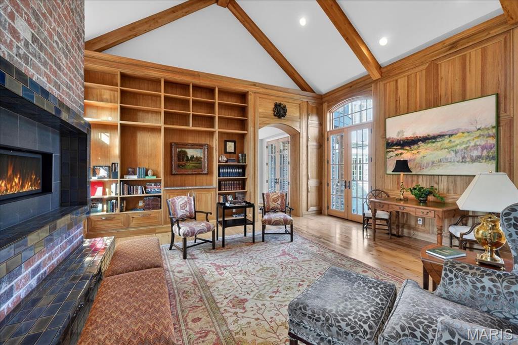 9998 Litzsinger Road