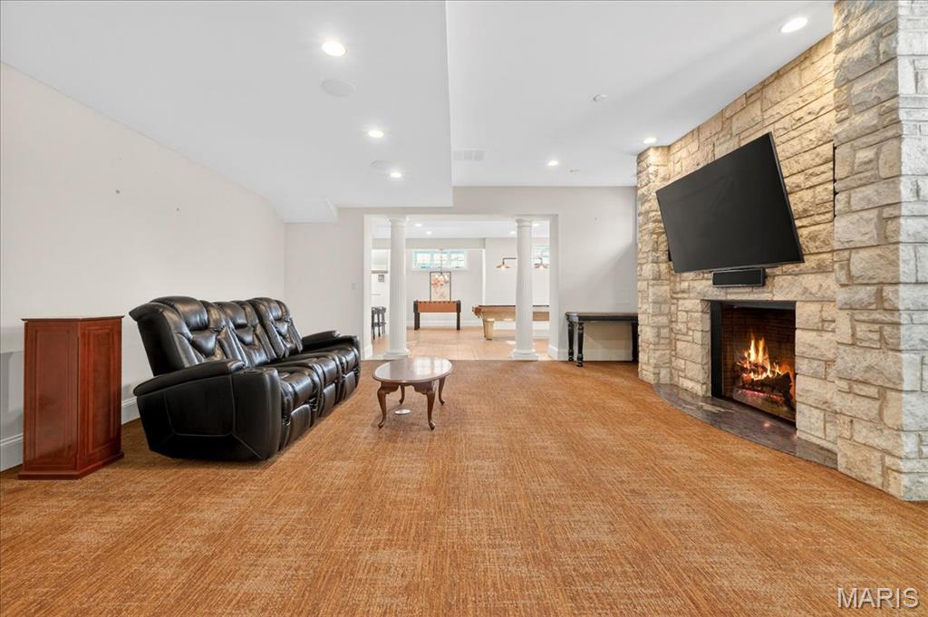 9998 Litzsinger Road