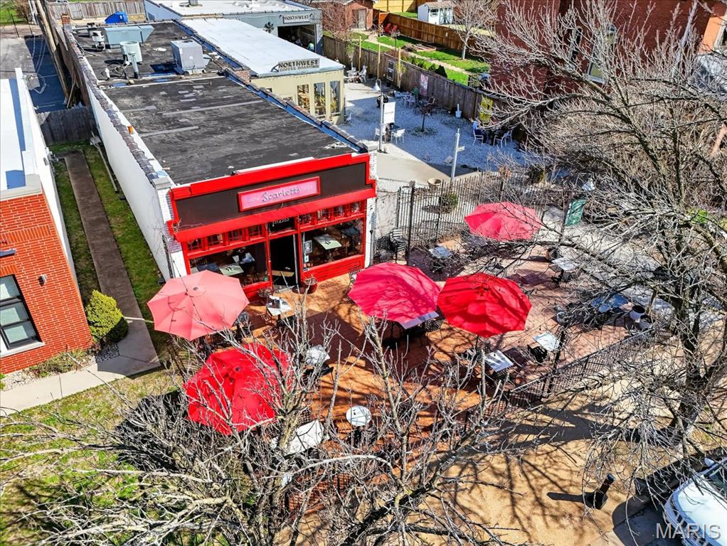 4242 Laclede Avenue Unit: 213