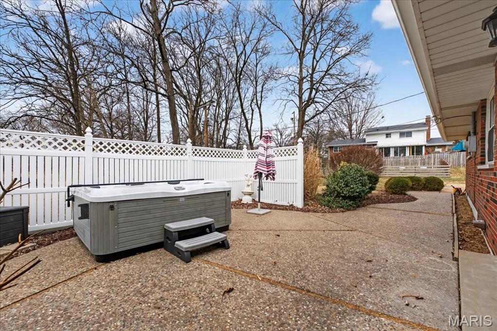 12055 Charwick Drive